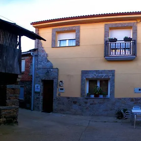 Country house La Primavera Nuez
